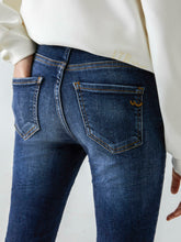 Lade das Bild in den Galerie-Viewer, Jeans Lonia
