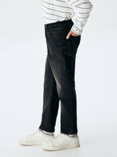 Lade das Bild in den Galerie-Viewer, Jeans Maggie
