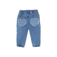 Lade das Bild in den Galerie-Viewer, Flared Jog Denim Heart
