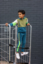 Lade das Bild in den Galerie-Viewer, Hoodie Lennart
