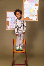 Lade das Bild in den Galerie-Viewer, Sweater Dantel
