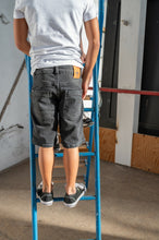 Lade das Bild in den Galerie-Viewer, Jeans Shorts Radi
