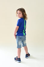 Lade das Bild in den Galerie-Viewer, T-shirt Nando
