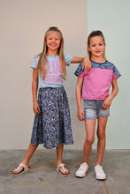 Lade das Bild in den Galerie-Viewer, T-shirt Lynn
