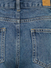 Lade das Bild in den Galerie-Viewer, Jeans Ella MW Wide
