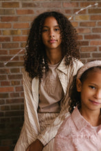 Lade das Bild in den Galerie-Viewer, T-shirt Ranomi
