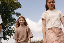 Lade das Bild in den Galerie-Viewer, T-shirt Ravina
