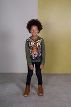 Lade das Bild in den Galerie-Viewer, Sweater Haven
