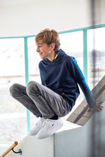 Lade das Bild in den Galerie-Viewer, Hoodie Jeremy
