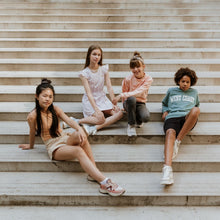 Lade das Bild in den Galerie-Viewer, Sweater P54210
