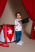 Lade das Bild in den Galerie-Viewer, Hoodie Illias
