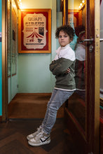 Lade das Bild in den Galerie-Viewer, Sweater Harden
