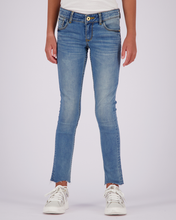 Lade das Bild in den Galerie-Viewer, Jeans Amia Cropped
