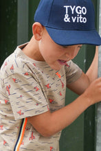 Lade das Bild in den Galerie-Viewer, T-shirt Desmond
