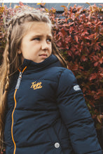Lade das Bild in den Galerie-Viewer, Coat Jara
