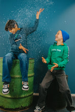 Lade das Bild in den Galerie-Viewer, Hoodie Hero
